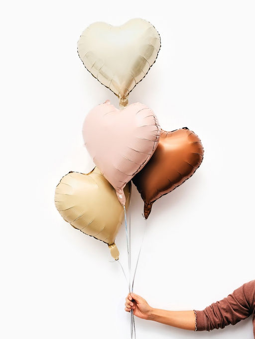 Цена за 2 шт. Воздушные шары фольгированные 17" "Сердце" цвет молочный сатин, набор 5 штук