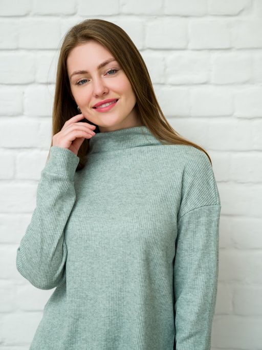 Пуловер трикотажный зеленый с манжетами - Odis фото 9