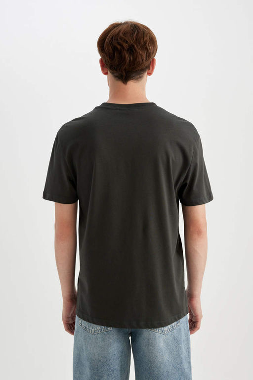 Футболка с короткими рукавами и круглым вырезом Deadpool Regular Fit с принтом - Defacto фото 5