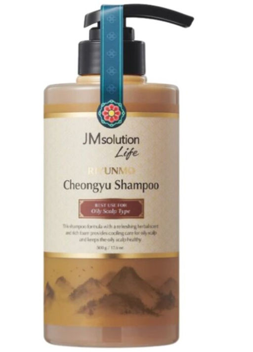 Премиальный шампунь для волос с восточными травами для жирной кожи головы - Life Shampoo Riyunmo Cheongyu, 500 гр