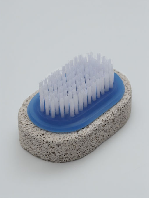 Цена за 2 шт. Пемза для педикюра, с щёткой, 6.5 см, в коробке, МИКС