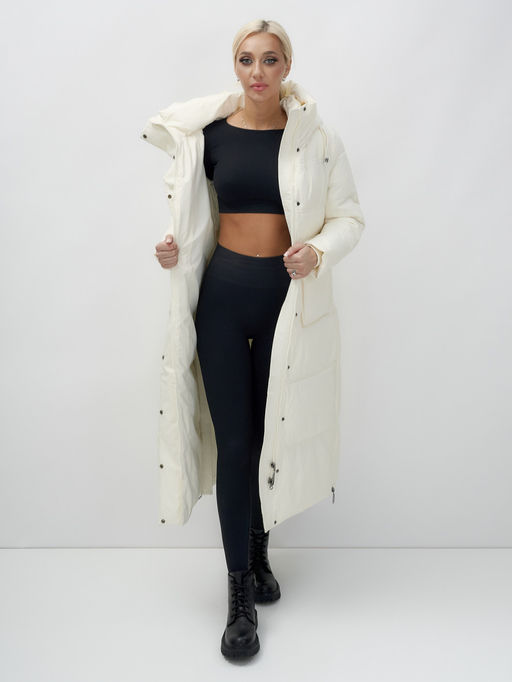 Пальто утепленное стеганное зимнее с капюшоном женское бежевого цвета 9602B - Mtforce фото 15