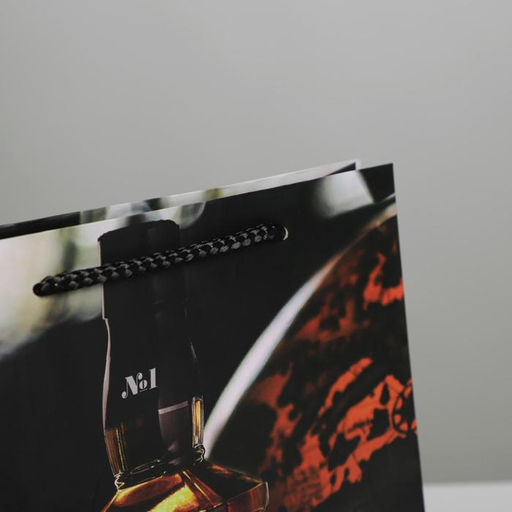 Цена за 2 шт. Пакет подарочный ламинированный, упаковка, Крутой мужик, ML 21?25?8 см