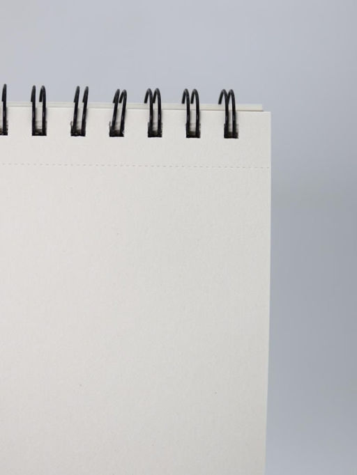 Скетчбук (B5) "Vincent with sunflowers", yellow (18*25) 30 л. 130 г/м