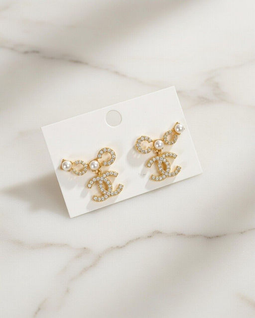 Стильные серьги