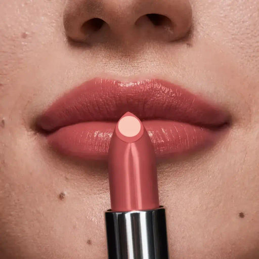 Глянцевая губная помада «СуперУвлажнение» Make up + Care