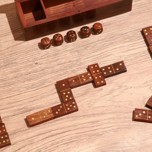 Игра настольная 2 в 1, домино, кубики, 19×6×5 см, дерево шишам