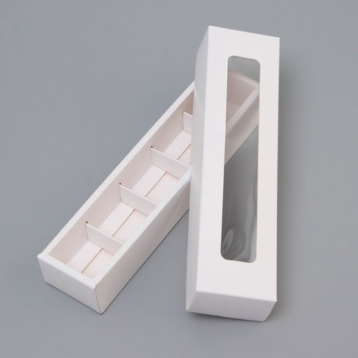 Цена за 2 шт. Коробка для 5 конфет с окном, с тонкими разделителями, белый 21×5.5×3.3 см