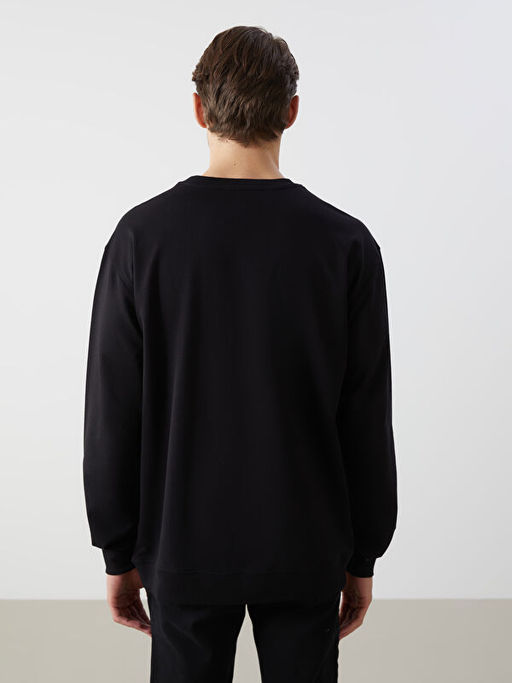 Bisiklet Yaka Uzun Kollu Basic Erkek Sweatshirt