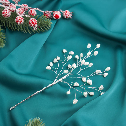 Цена за 2 шт. Новогодняя ветка декоративная «Зимнее волшебство. Хрустальная сказка», пластик, 17 см, сердечки  фото 3