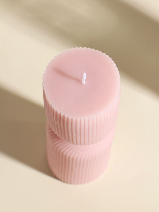 Свеча интерьерная "Греция" нежно-персиковая 6х6х18 см