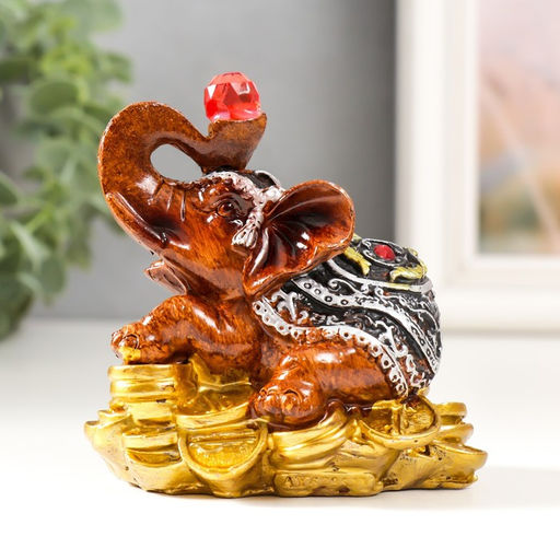 Фигурка полистоун «Слоник с рубином на монетках», 8×6.5×8.5 см