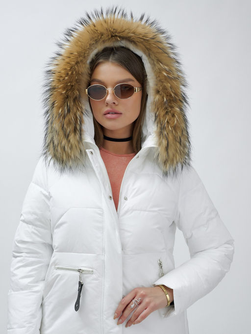 Куртка ПРЕМИУМ КЛАССА зимняя с мехом ЕНОТА, белого цвета - Mtforce фото 8