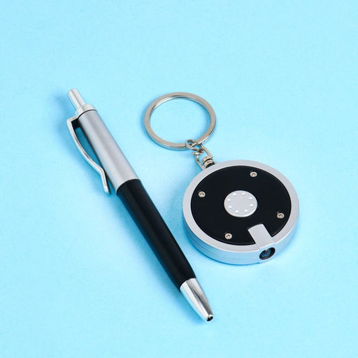 Набор подарочный 2в1 (ручка, фонарик черный) - Simaland фото 2