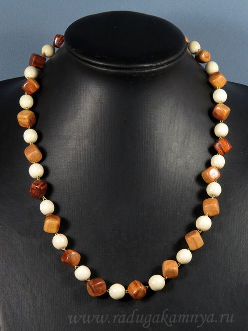 Бусы из дерева, 56см