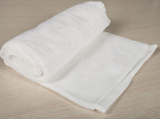 6с102.411ж1 Уют (белый) Полотенце махровое 67х150см