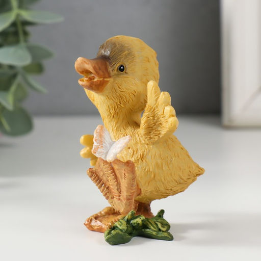 Фигурка полистоун Утёнок с бабочкой, 8?5.5?5.5 см