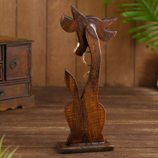 Цена за 2 шт. Сувенир на подставке «Коровка», 10×5×31 см, дерево