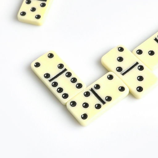 Домино классическое «Время игры», 28 шт.