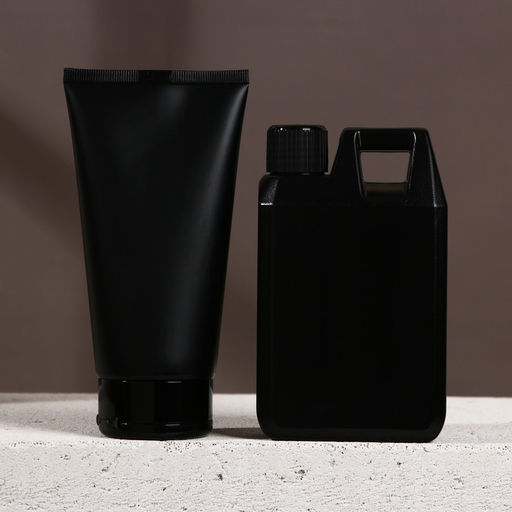 Подарочный набор косметики Крутой мужик, гель для душа 300 мл и гель для бритья 110 мл, HARD LINE