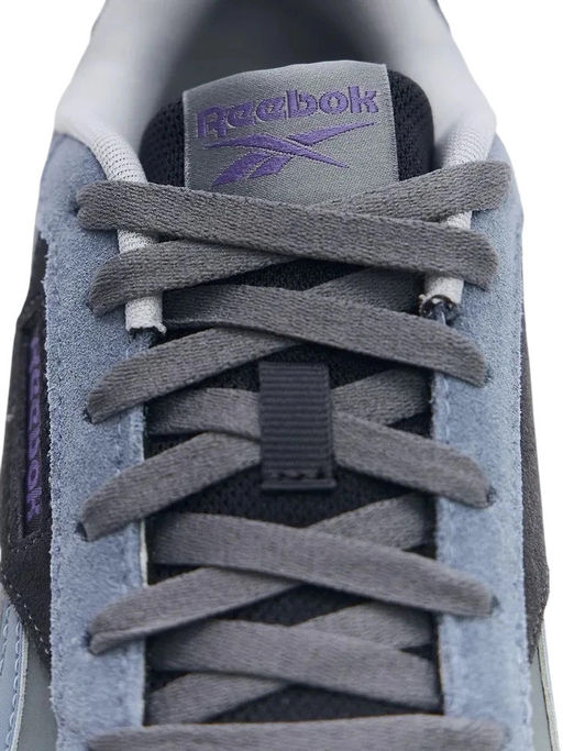 Кроссовки взрослые