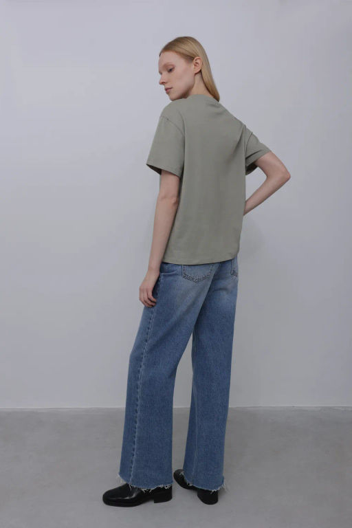 Базовая футболка темно-бежевого оттенка - Incity фото 9