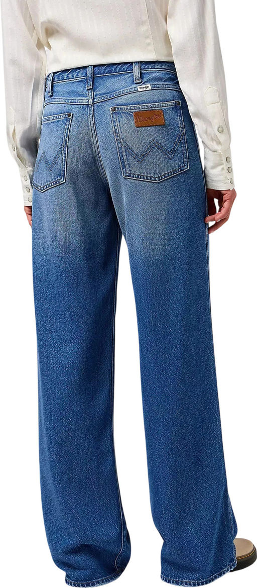 Джинсы женские