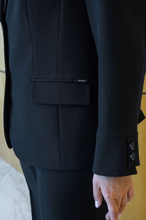 Костюм ALANI 2381 черный/молоко