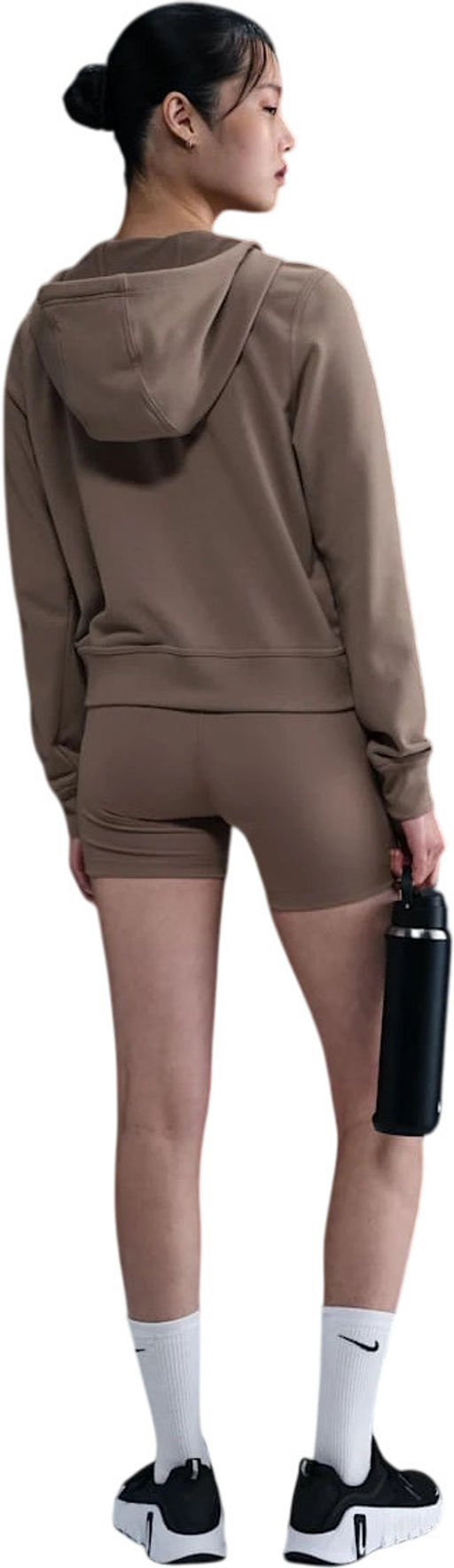 Шорты женские