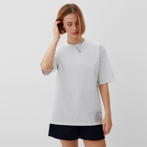 Футболка оверсайз с нашивкой женская MINAKU: One Most Brand, серая меланж, размер 48