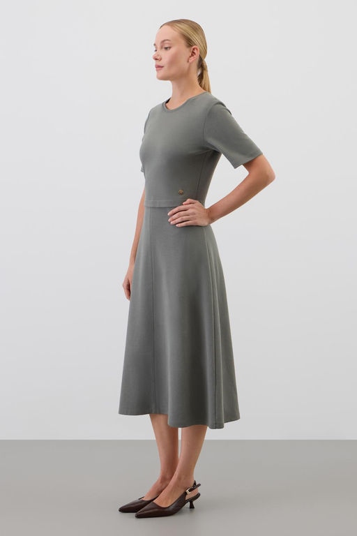 ЕВТ 5095/пряный базилик платье жен