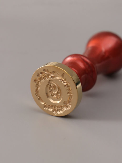 Печать для сургуча с пластиковой ручкой «Венок с буквой O», 2.5×2.5×6.3 см