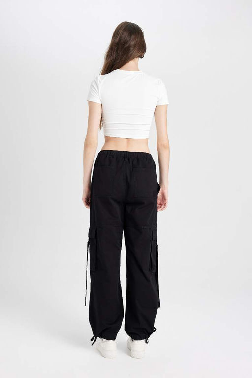 Женская черная футболка с короткими рукавами из тюля с классным приталенным рисунком и рисунком - Defacto фото 7