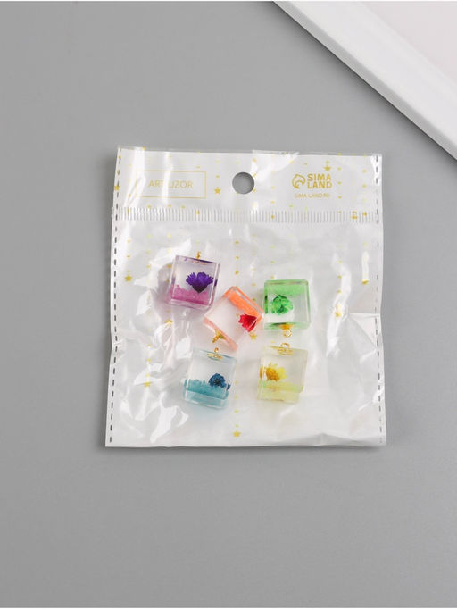 Цена за 5 шт. Подвеска для творчества акрил «Цветок в кубе», светится в темноте, 1.6×1.6×1.8 см, МИКС