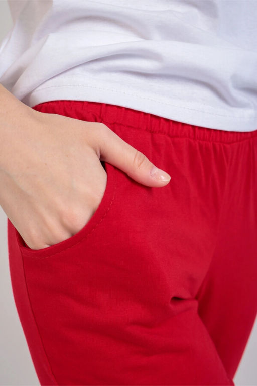 Костюм женский, цвет красный