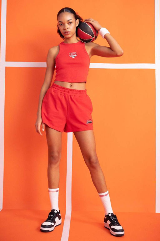 DeFactoFit NBA Chicago Bulls Укороченная майка из 100% хлопка с круглым вырезом  фото 3