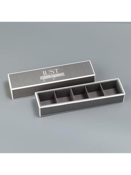 Цена за 5 шт. Коробка для конфет, кондитерская упаковка, 5 ячеек, «Для тебя!», 5×21×3.3 см