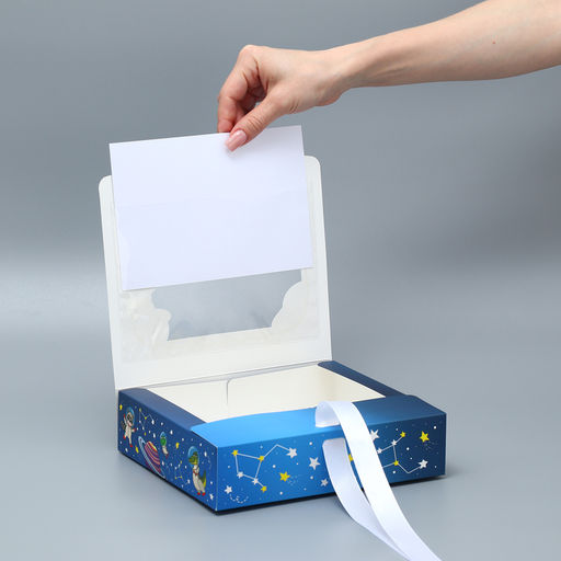 Цена за 5 шт. Коробка подарочная складная с пластиковым окном, упаковка, «Космос», 20×18×5 см