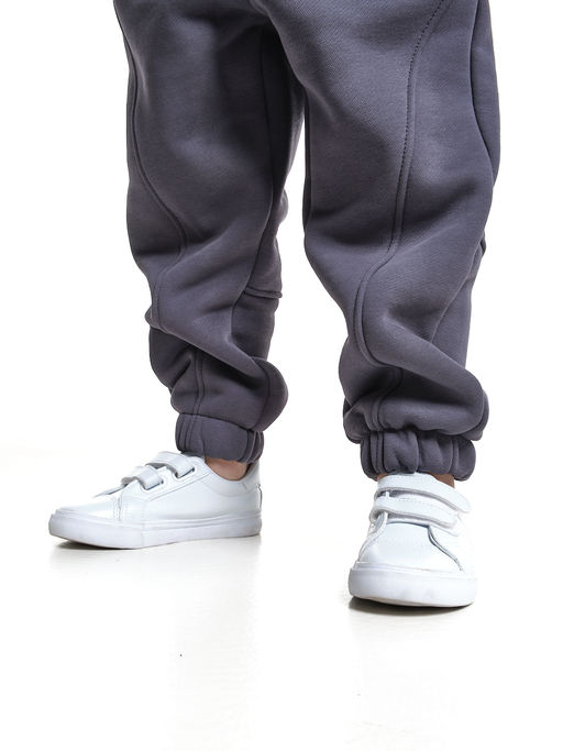 Брюки с шевроном для мальчика штаны спортивные 22-7683 светлый графит - Mini maxi фото 17