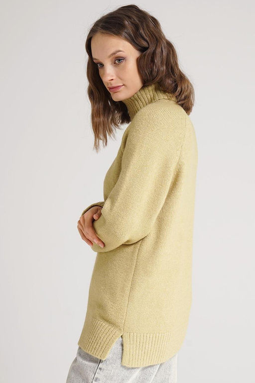 133955/126апэ Джемпер женский (ЧЗ)