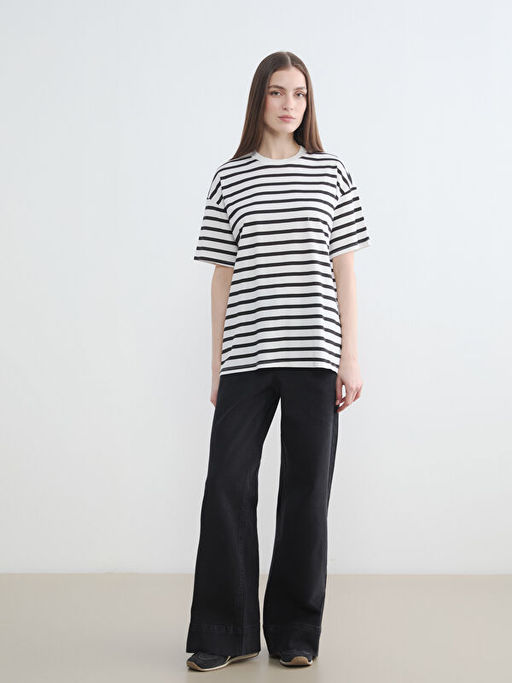 Bisiklet Yaka ?izgili Kad?n Ti??rt