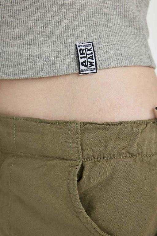 Приталенная футболка Cool Airwalk с круглым вырезом и длинными рукавами в рубчик - Defacto фото 9