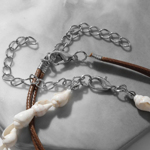 Цена за 2 шт. Браслеты на ногу «Ракушки», цвет бело-коричневый в серебре