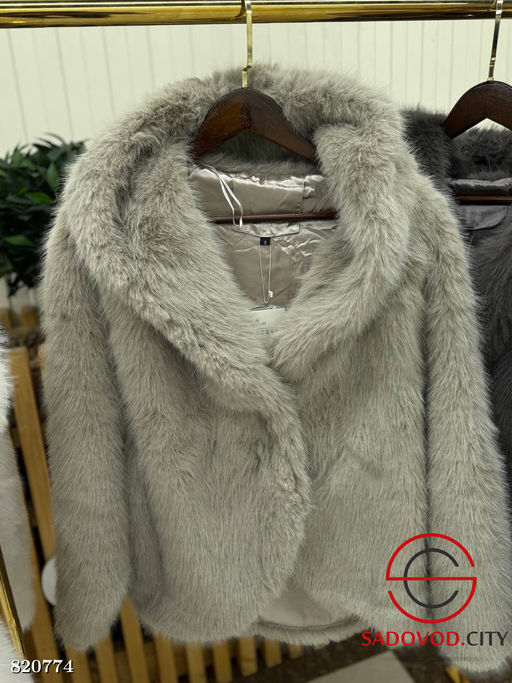 Шуба женская с капюшоном - Bruno фото 3