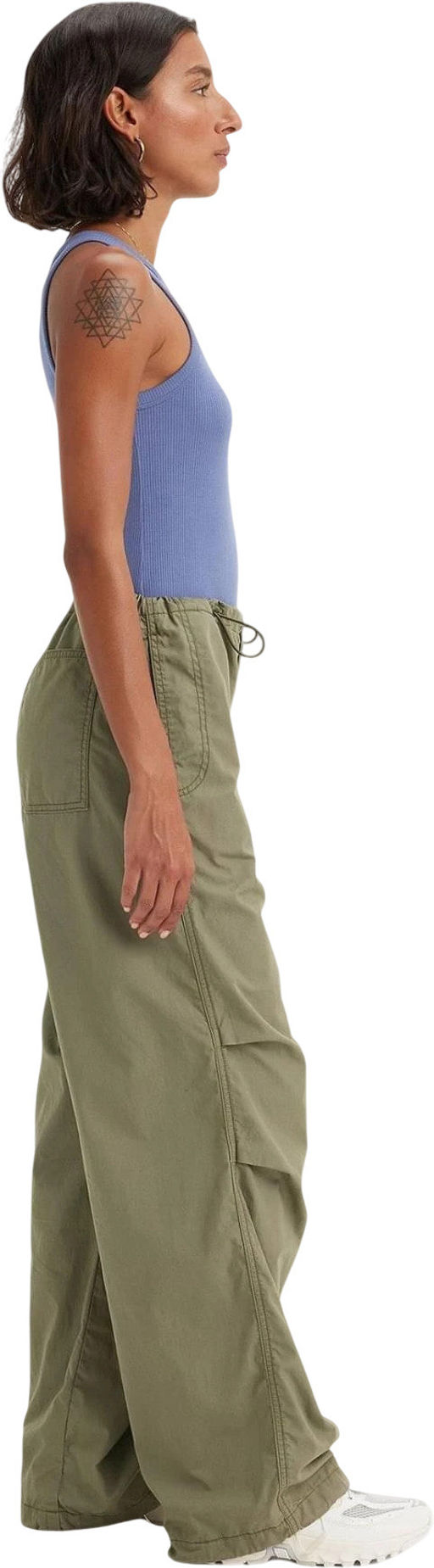 Джинсы женские