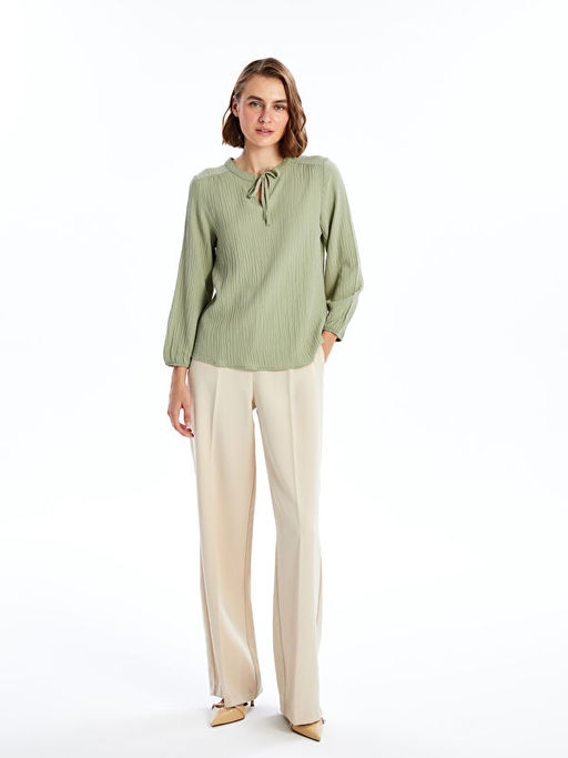 Ba?lamal? Yaka Dokulu Kad?n Bluz