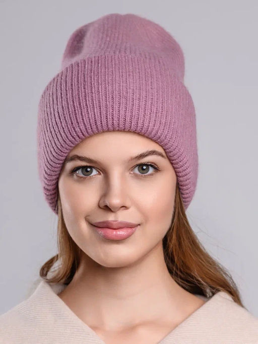 Теплая зимняя шапка бини из нежнейшей ангоры - Pretty mania фото 10