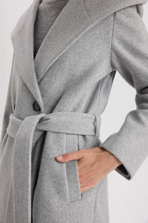 Пальто стандартного кроя с капюшоном и пуговицами, с длинными манжетами и поясом - Defacto фото 4