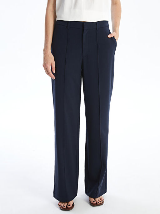 Standart Fit D?z Geni? Pa?a Kad?n Pantolon