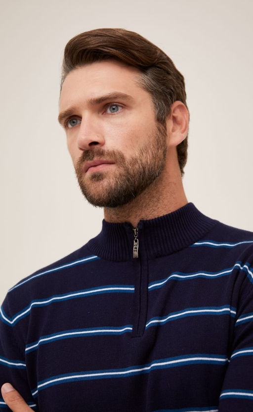 Джемпер мужской с воротником на молнии в полоску F021-15-2104 темно-синий - Fine joyce фото 5